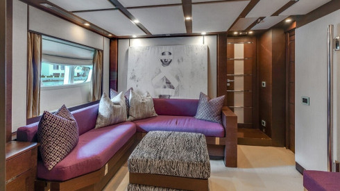 103ft Azimut boat rental Miami FL