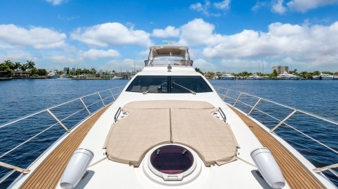 64ft Azimut party boat rental Miami