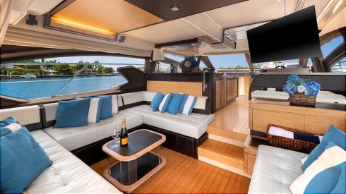 64ft Azimut party yacht rental Miami