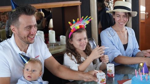 birthday-boat-rental-01