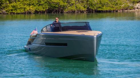 36ft Canard yacht rental Miami