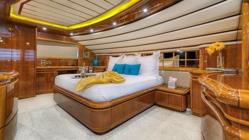 94ft Ferretti party boat rental Miami
