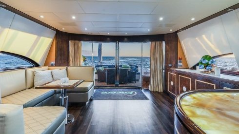 115ft Leopard party boat rental Miami