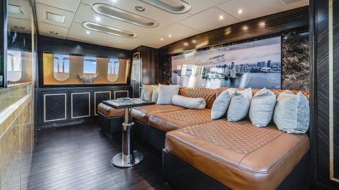 115ft Leopard boat rental Miami FL
