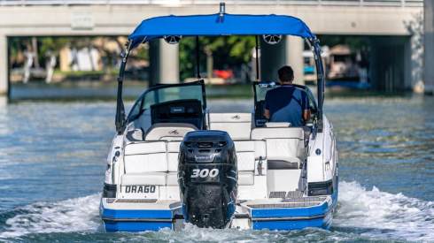 27ft Monterey private boat rides in Miami