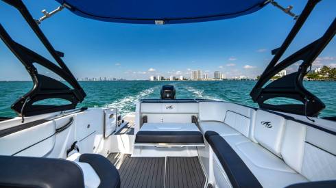 27ft Monterey cheap boat rental Miami