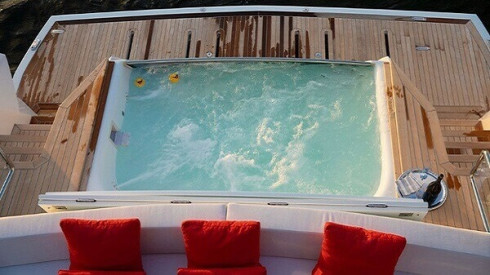 80ft Numarine beach boat rental Miami