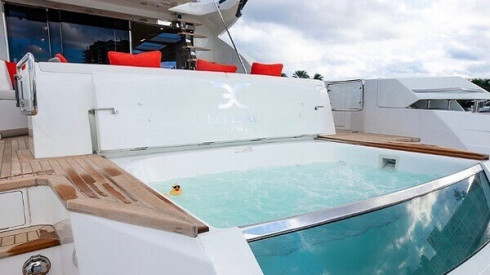 80ft Numarine boat charter Miami