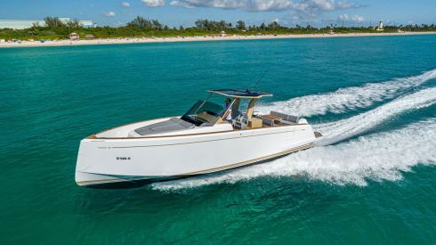38ft Pardo beach boat rental Miami