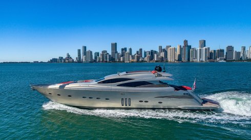 90ft Pershing yacht rental Miami