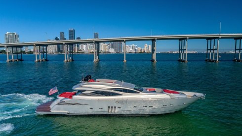 90ft Pershing boat rental Miami