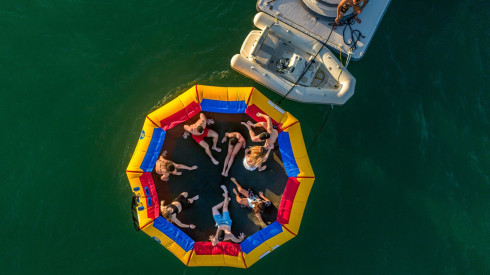 90ft Pershing boat charter Miami