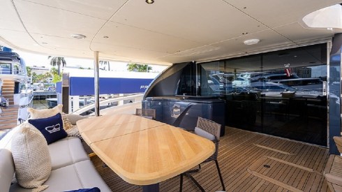 100ft Princess Miami boat rental with captain