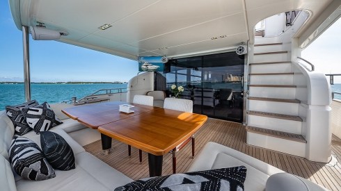 88ft Princess boat charter Miami