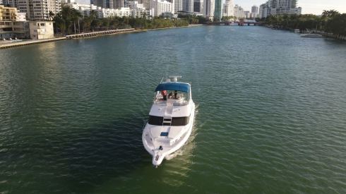 44ft Sea Ray boat rental Miami
