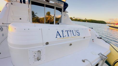 44ft Sea Ray party boat rental Miami