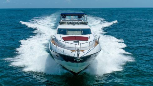 80ft Sunseeker boat rental Miami