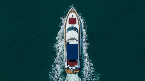 80ft Sunseeker party yacht in Miami