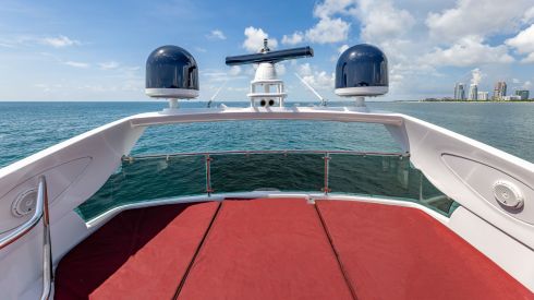 80ft Sunseeker party boat charter Miami