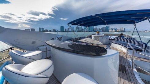 82ft Sunseeker party yacht Miami