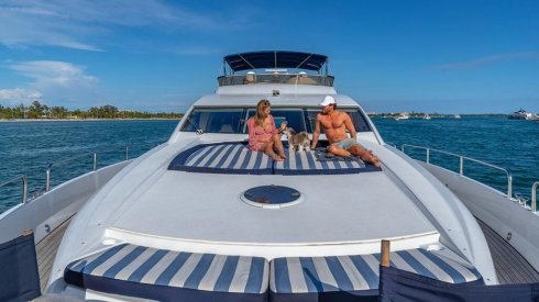 82ft Sunseeker boat charter Miami