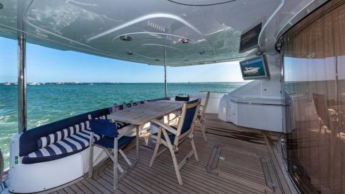 82ft Sunseeker party boat rental Miami