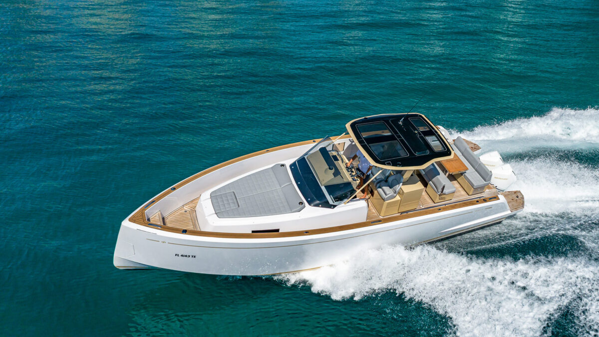 38ft Pardo yacht rental Miami