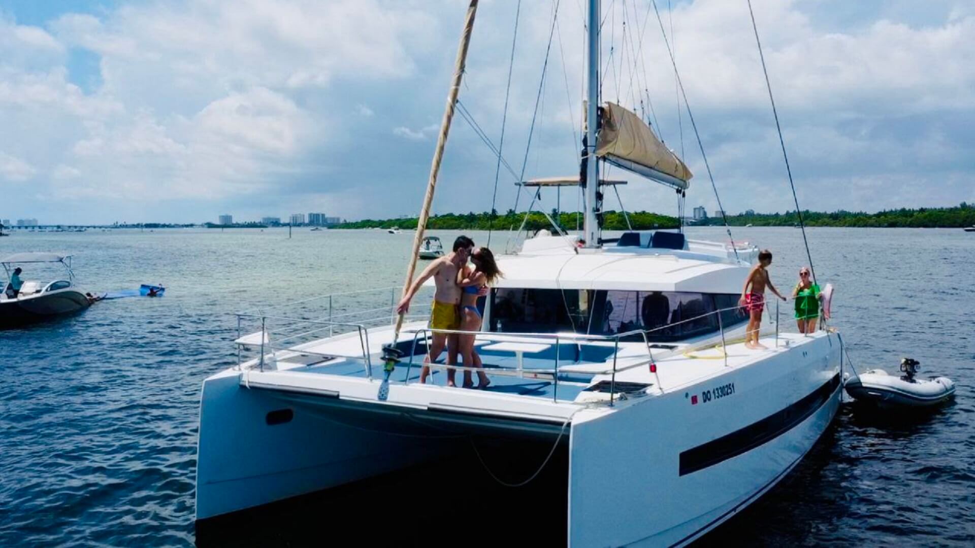 40ft Bali Catamaran Yacht Rental Miami