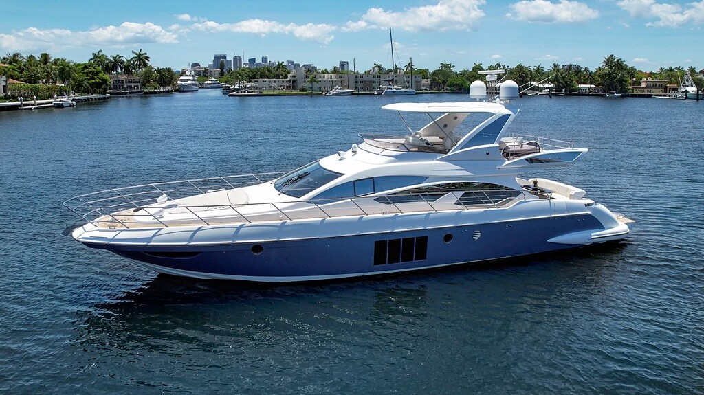 64ft Azimut yacht rental Miami