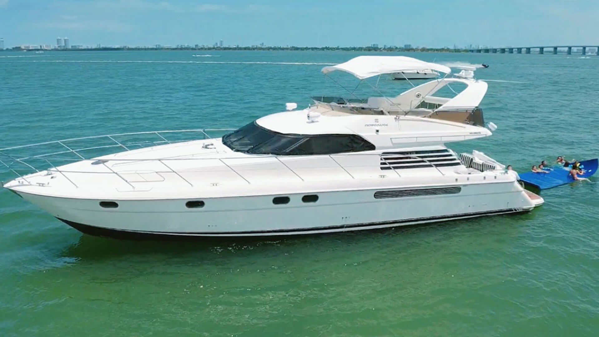 65ft Fairline Yacht Rental Miami